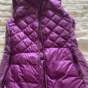 Woman’s lululemon vest!